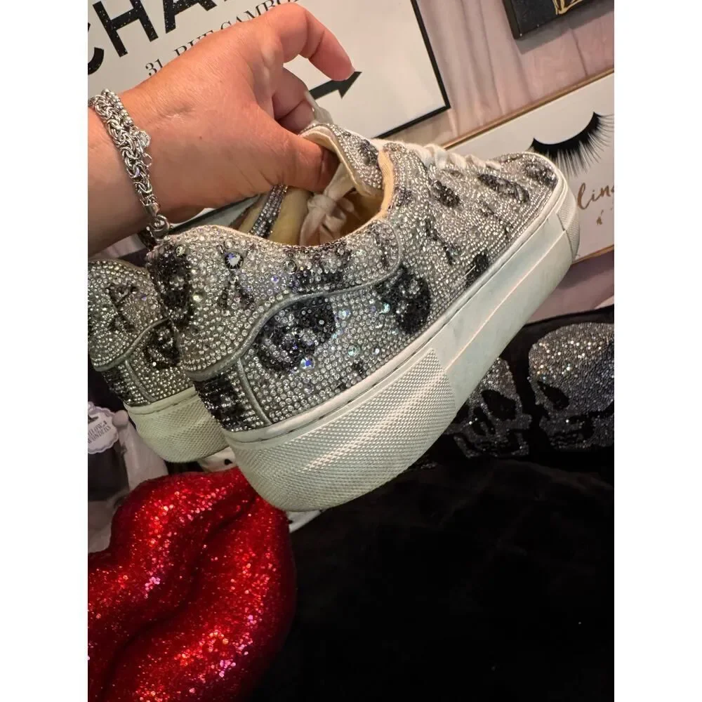 Betsey Johnson rhinestone crystal skull womens mid sneakers sz 9.5